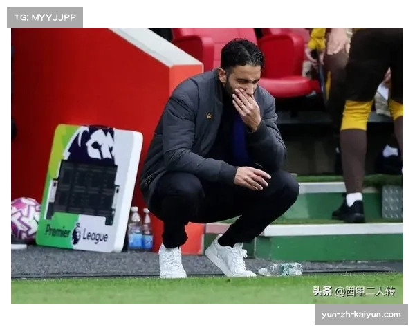 克劳奇称不愿见曼联进球,但马奎尔破门令他感到欣慰 克劳奇称不愿见曼联进球,但马奎尔破门令他感到欣慰